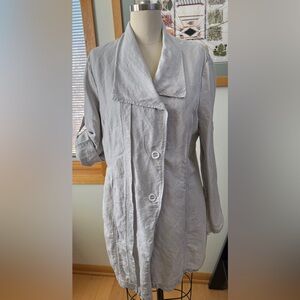 Chic gray jacket with button-up design. Perfect for any occasion.